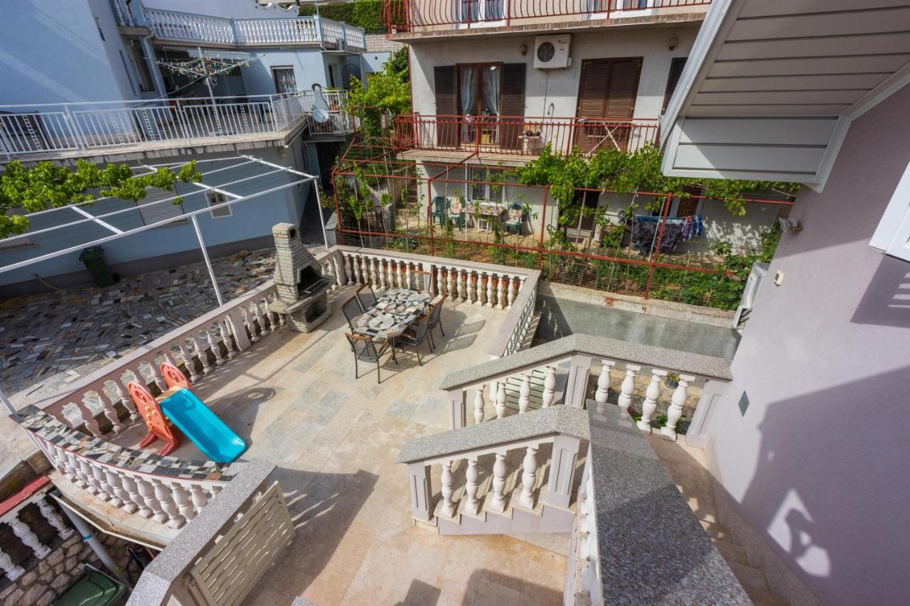 Apartments Mirela Криквеница Екстериор снимка