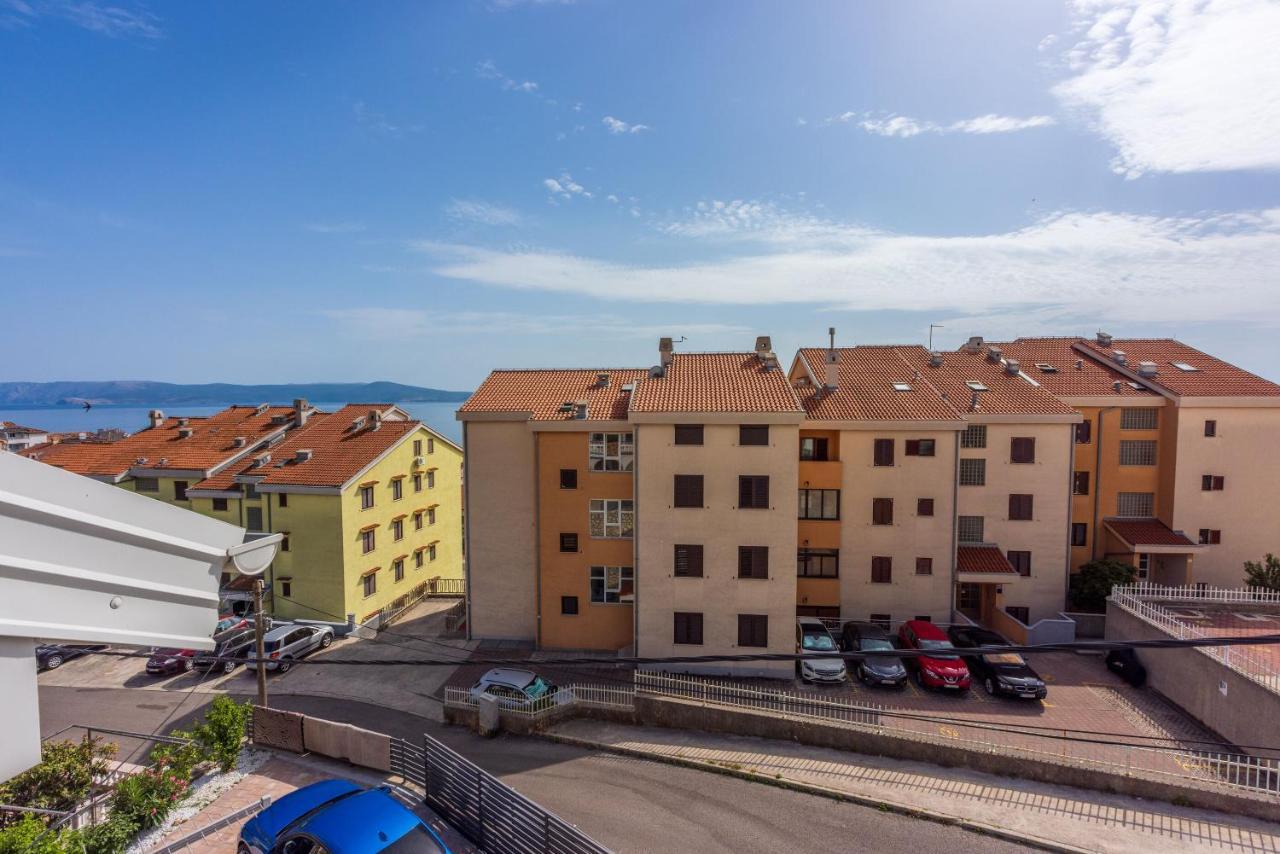 Apartments Mirela Криквеница Екстериор снимка