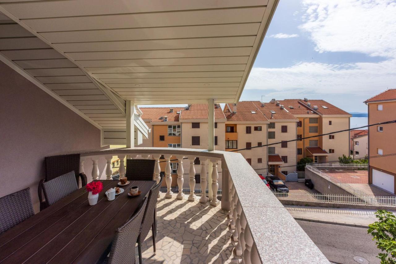 Apartments Mirela Криквеница Екстериор снимка